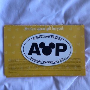 Disneyland Annual Passholder Magnet